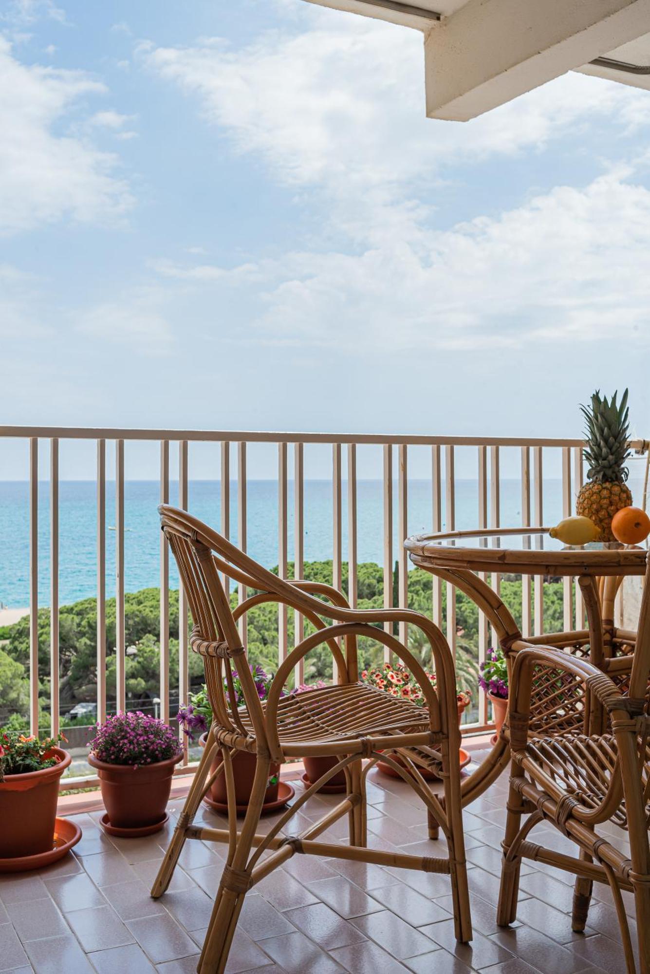 Sea View Apartments Malgrat de Mar Exterior foto